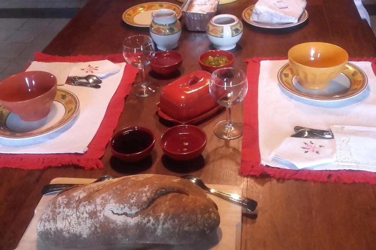 Chez Mialaret Bed & Breakfast Tourniac Ngoại thất bức ảnh